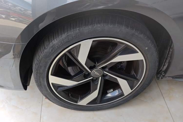 Used Audi A4L 2021 40 TFSI Enjoy Life Edition Left Front Wheel Hub