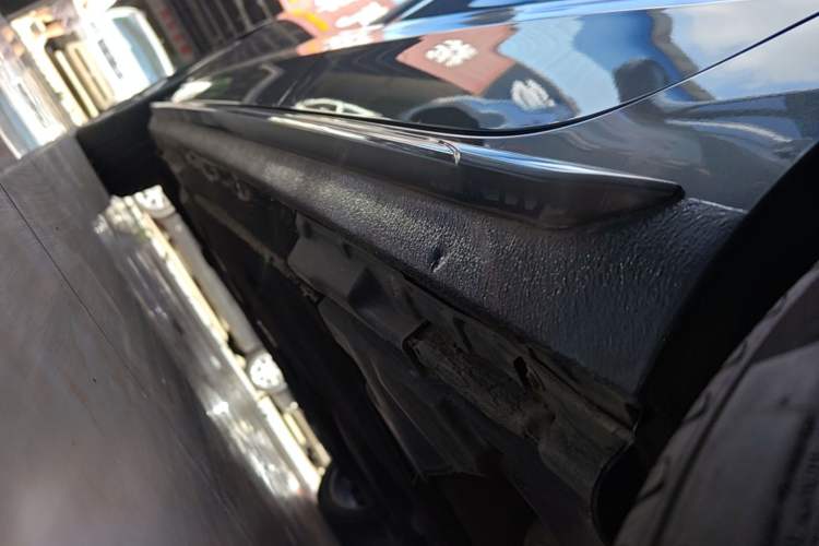 Used Audi A4L 2021 40 TFSI Enjoy Life Edition Left Side Sill