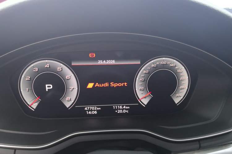Used Audi A4L 2021 40 TFSI Enjoy Life Edition Odometer Close Up