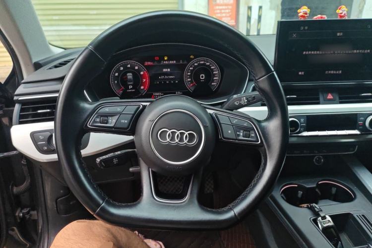 Used Audi A4L 2021 40 TFSI Enjoy Life Edition Steering Wheel