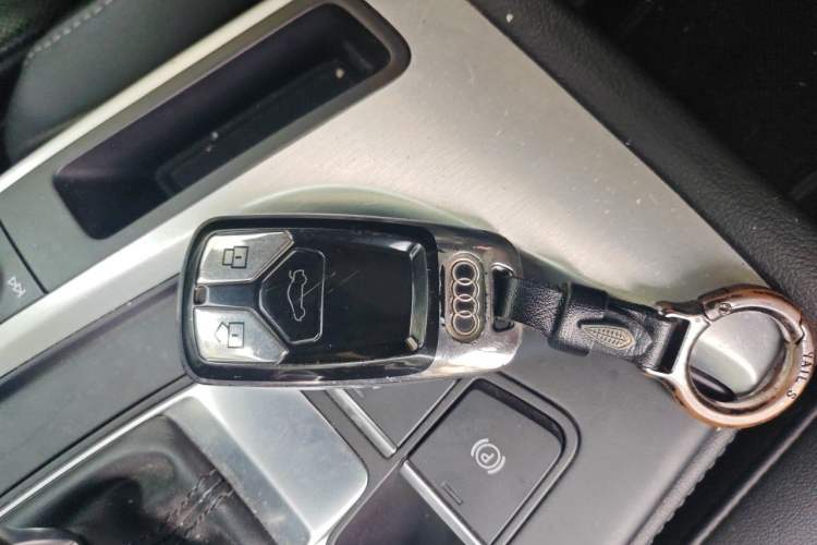 Used Audi A4L 2021 40 TFSI Enjoy Life Edition Vehicle Key