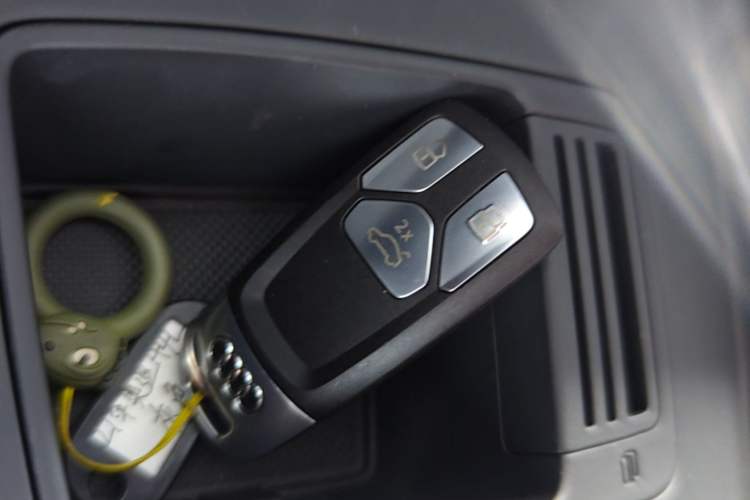 Used Audi A4L 2021 40 TFSI Enjoy Life Edition Vehicle Key