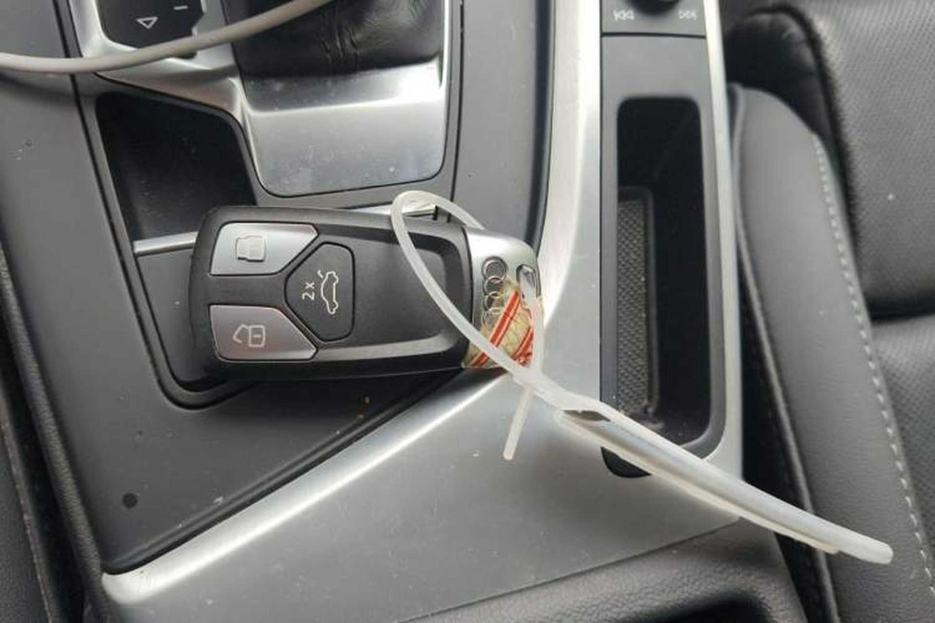 Used Audi A4L 2021 40 TFSI Enjoy Life Edition Vehicle Key