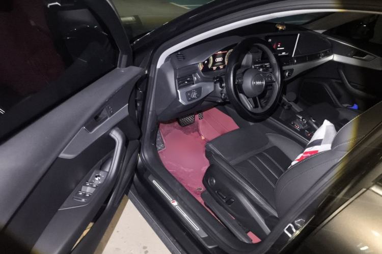 Used Audi A4L 2021 40 TFSI Enjoy Life Edition Driver Seat