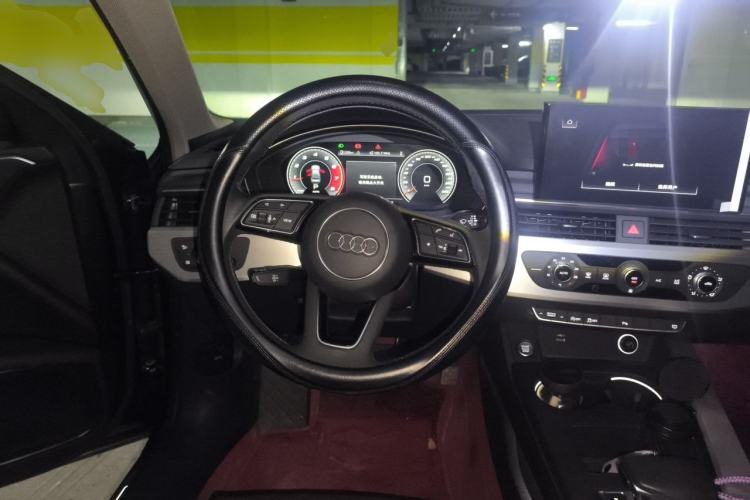 Used Audi A4L 2021 40 TFSI Enjoy Life Edition Steering Wheel