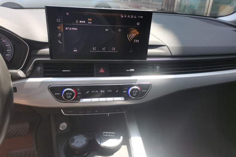 Used Audi A4L 2021 40 TFSI Enjoy Life Edition Audio And AC Panel