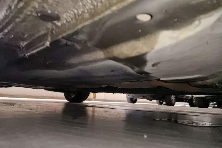 Used Audi A4L  Chassis Front Right