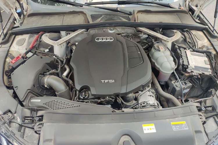 Used Audi A4L 2021 40 TFSI Enjoy Life Edition Engine Bay