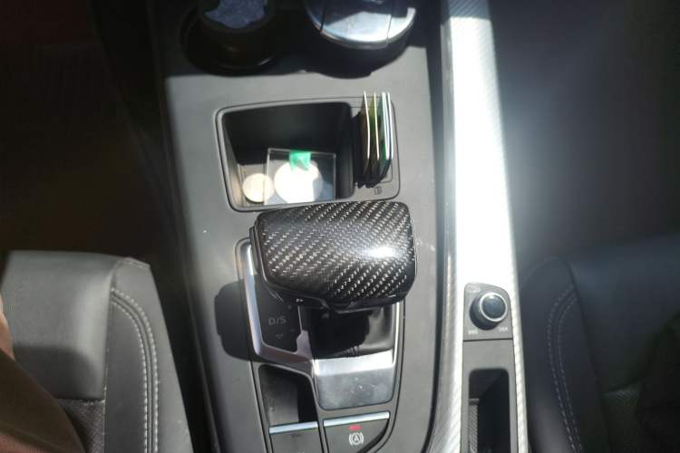 Used Audi A4L 2021 40 TFSI Enjoy Life Edition Gear Lever