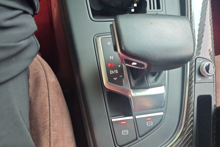 Used Audi A4L 2021 40 TFSI Enjoy Life Edition Gear Lever