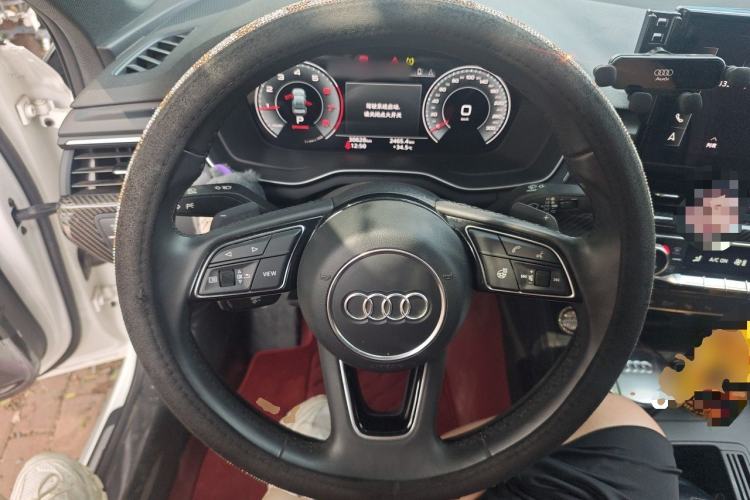 Used Audi A4L 2021 40 TFSI Enjoy Life Edition Steering Wheel