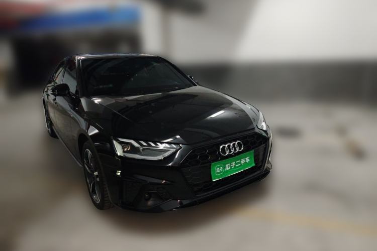 Used Audi A4L 2022 40 TFSI Luxury Dynamic Model Front Right 45 Deg