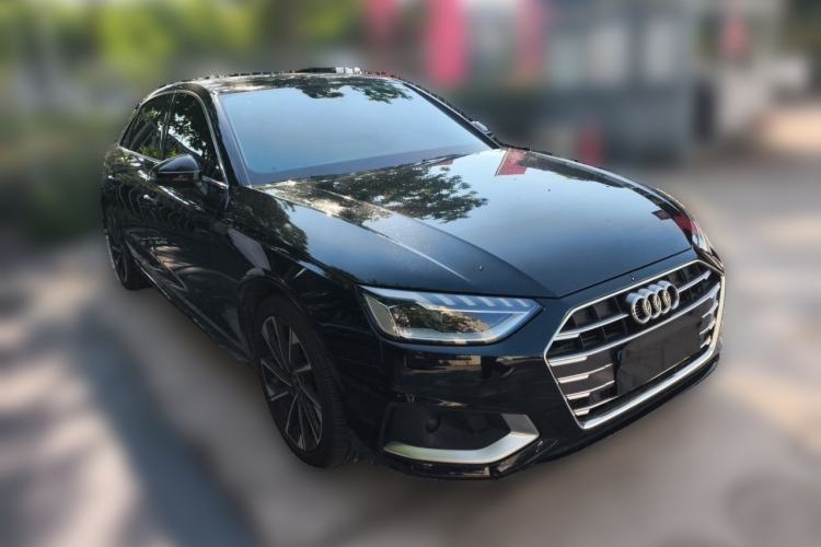 Used Audi A4L 2022 40 TFSI Stylish and Elegant Edition Front Right 45 Deg