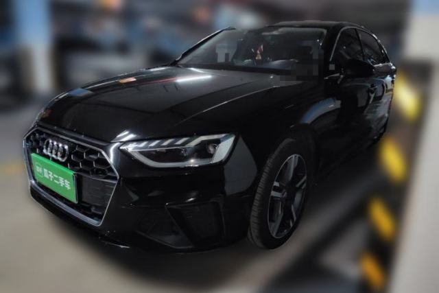 Used Audi A4L 2022 40 TFSI Luxury Dynamic Model