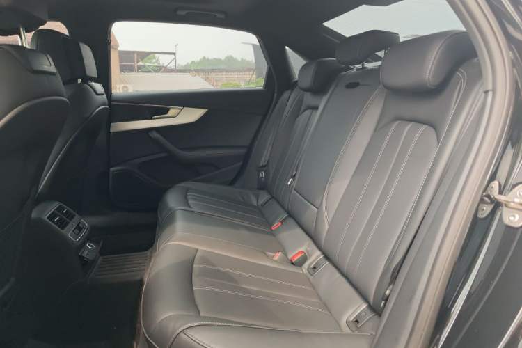 Used Audi A4L 2022 40 TFSI Luxury Dynamic Model Left Rear Seat