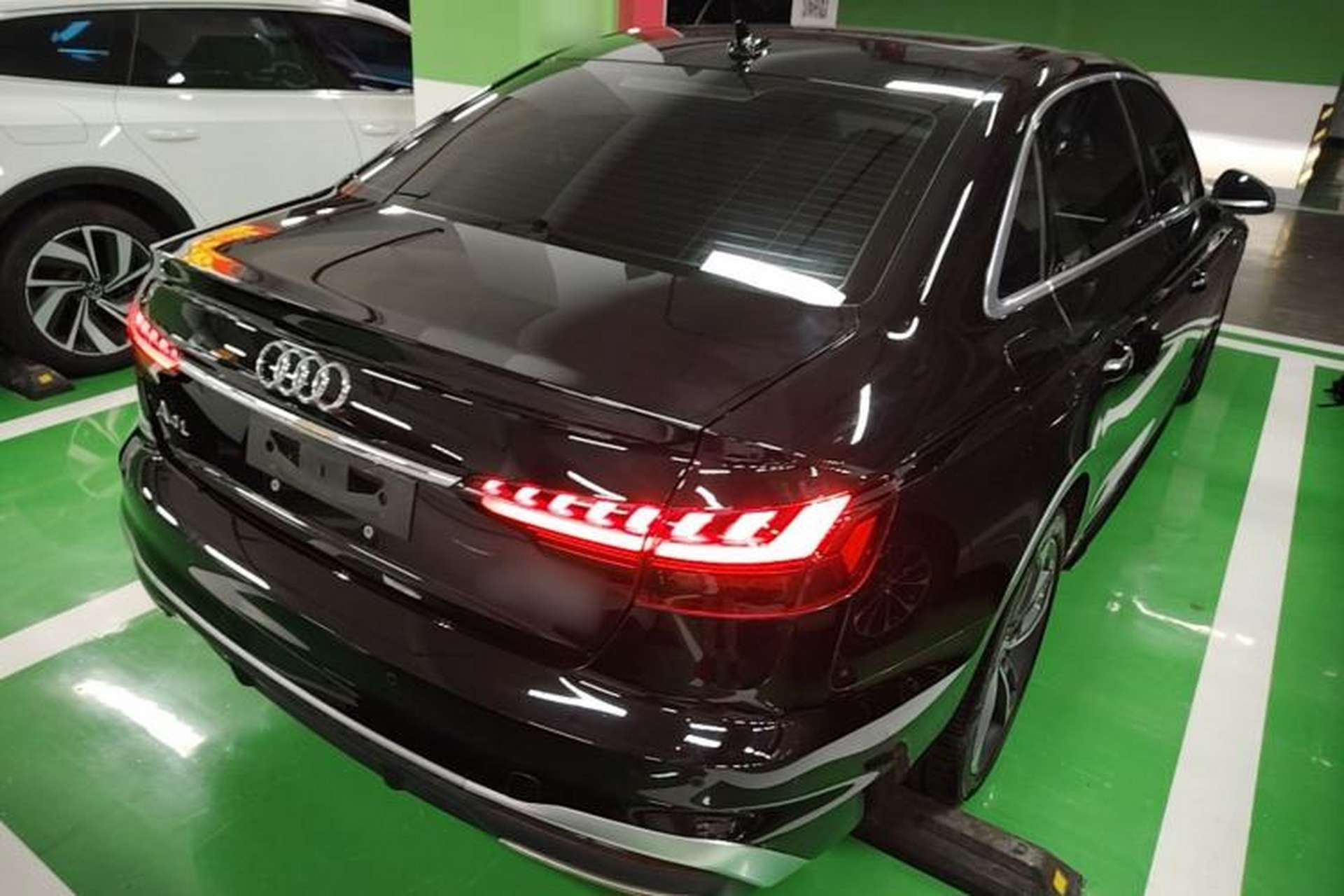 Used Audi A4L 2022 40 TFSI Fashion Dynamic Model Rear Right 45 Deg