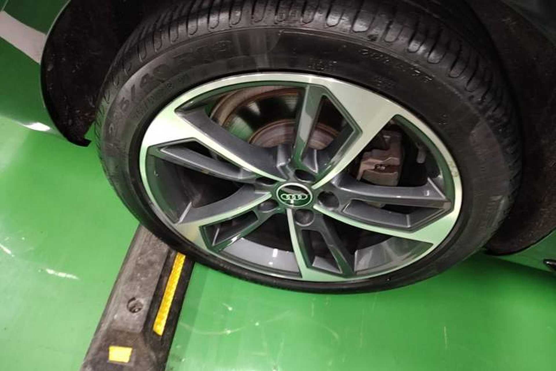 Used Audi A4L 2022 40 TFSI Fashion Dynamic Model Right Rear Wheel Hub