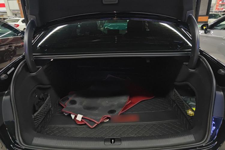 Used Audi A4L 2022 40 TFSI Luxury Dynamic Model Trunk