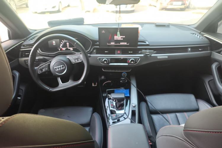 Used Audi A4L 2022 40 TFSI quattro RS Performance Package Center Console