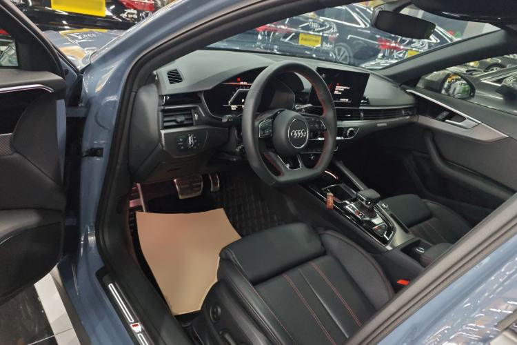 Used Audi A4L 2022 40 TFSI quattro RS Performance Package Driver Seat