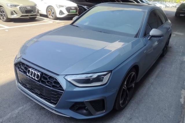 Used Audi A4L 2022 40 TFSI quattro RS Performance Package