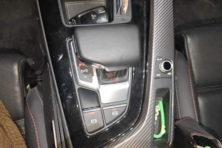 Used Audi A4L 2022 40 TFSI quattro RS Performance Package Gear Lever