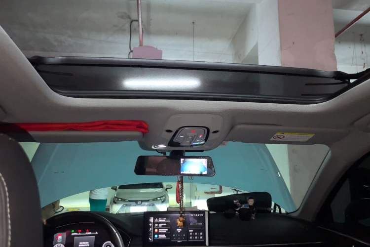 Used Audi A4L 2022 40 TFSI Fashion Dynamic Model Headliner
