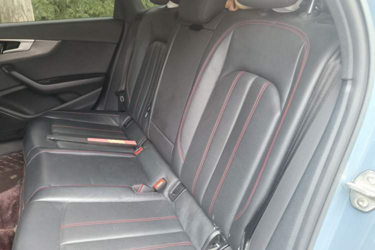Used Audi A4L 2022 40 TFSI Luxury Dynamic Model Left Rear Seat