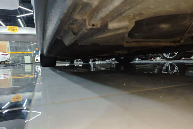 Used Audi A4L 2022 40 TFSI quattro RS Performance Package Left Side Sill