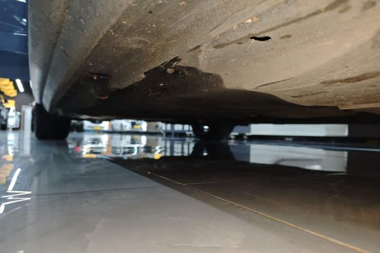 Used Audi A4L 2022 40 TFSI quattro RS Performance Package Right Side Sill