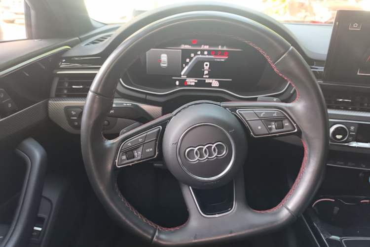 Used Audi A4L 2022 40 TFSI quattro RS Performance Package Steering Wheel