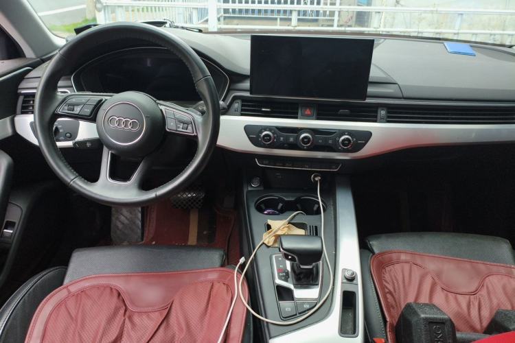 Used Audi A4L 2022 40 TFSI Fashion Dynamic Model Center Console