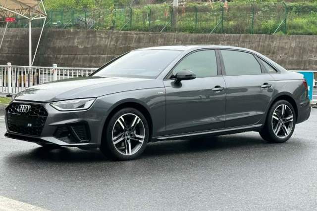 Used Audi A4L 2022 40 TFSI Luxury Dynamic Model
