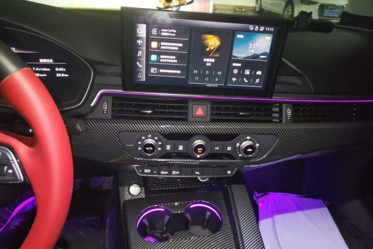 Used Audi A4L 2022 40 TFSI Fashion Dynamic Model Audio And AC Panel