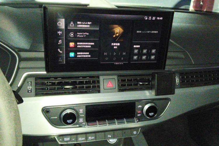 Used Audi A4L 2022 40 TFSI Fashion Dynamic Model Audio And AC Panel