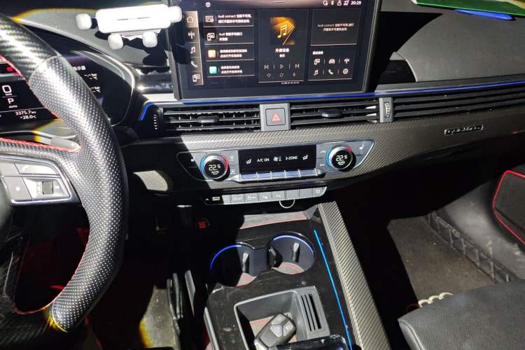 Used Audi A4L 2022 40 TFSI quattro RS Performance Package Audio And AC Panel