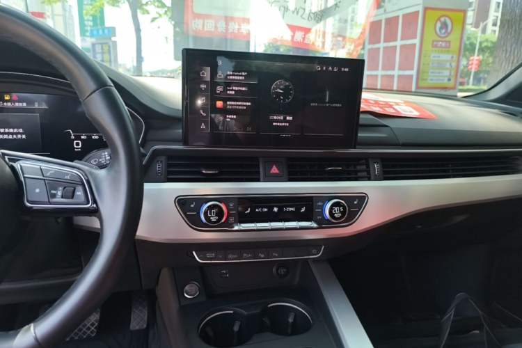 Used Audi A4L 2022 40 TFSI Luxury Dynamic Model Audio And AC Panel