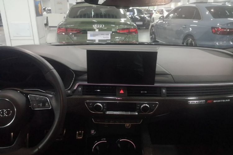 Used Audi A4L 2022 40 TFSI Luxury Dynamic Model Audio And AC Panel
