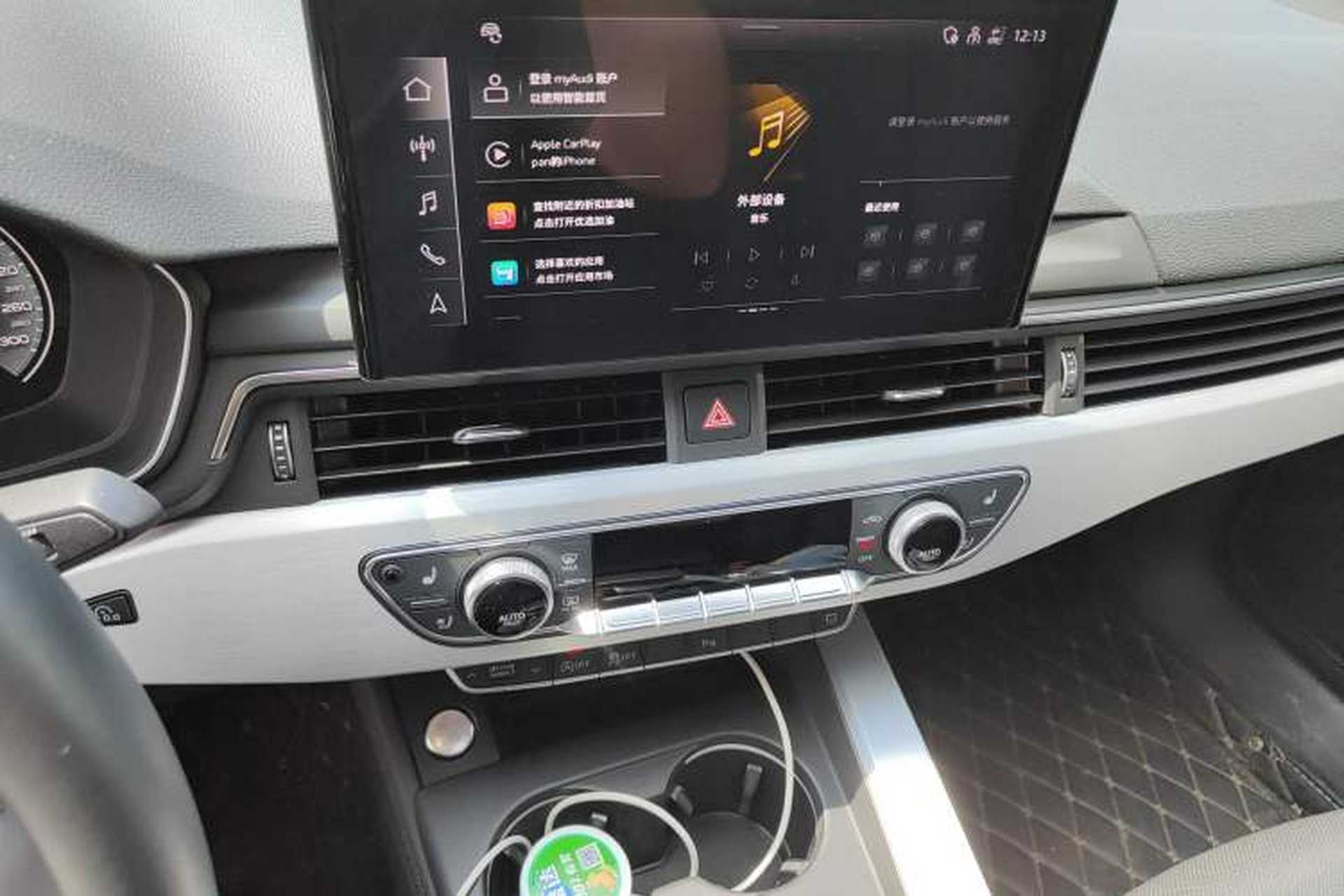 Used Audi A4L 2022 40 TFSI Luxury Dynamic Model Audio And AC Panel