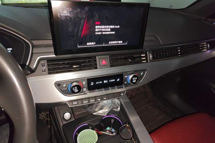 Used Audi A4L 2022 40 TFSI Luxury Dynamic Model Audio And AC Panel