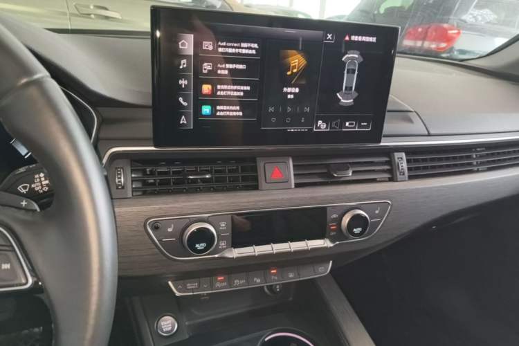 Used Audi A4L 2022 40 TFSI Luxury Prestige Edition Audio And AC Panel