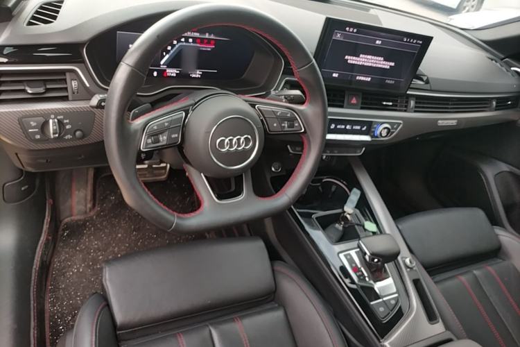 Used Audi A4L 2022 40 TFSI quattro RS Performance Package Center Console