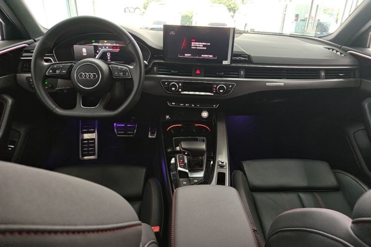 Used Audi A4L 2022 40 TFSI quattro RS Performance Package Center Console