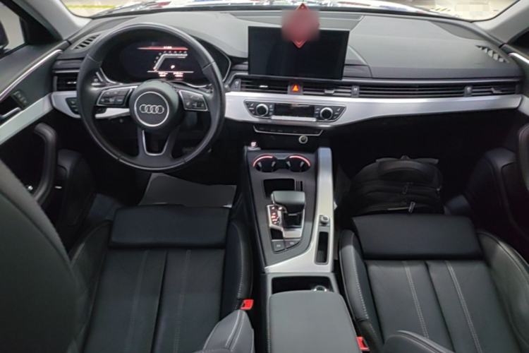 Used Audi A4L 2022 40 TFSI Fashion Dynamic Model Center Console