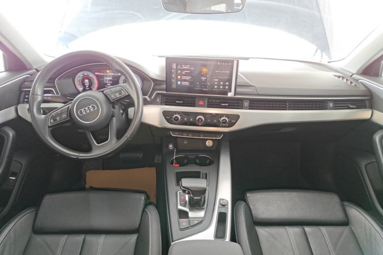 Used Audi A4L 2022 40 TFSI Fashion Dynamic Model Center Console