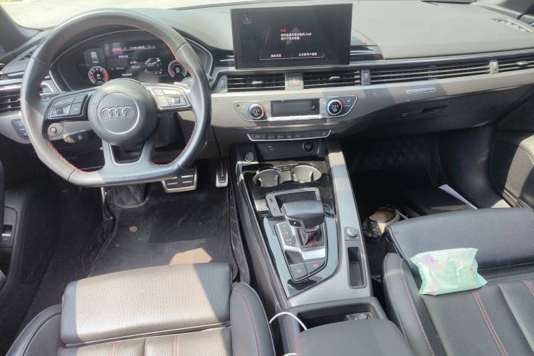 Used Audi A4L 2022 40 TFSI quattro RS Performance Package Center Console