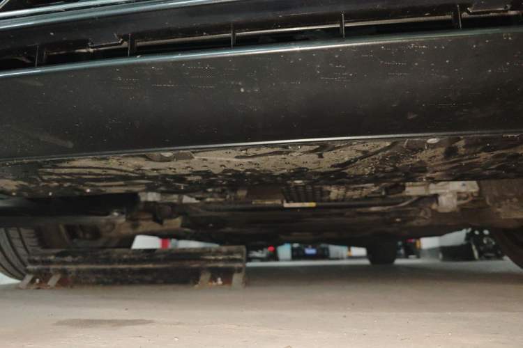 Used Audi A4L 2022 40 TFSI Luxury Dynamic Model Chassis Front