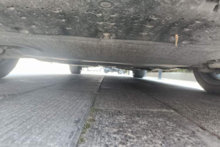 Used Audi A4L 2022 40 TFSI Luxury Dynamic Model Chassis Front