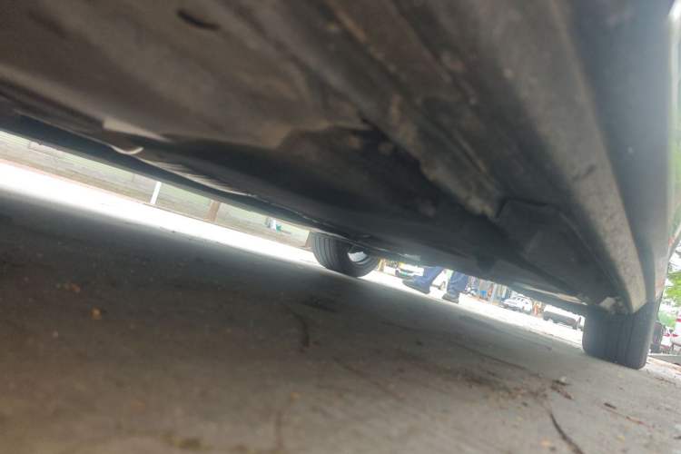 Used Audi A4L 2022 40 TFSI Luxury Dynamic Model Chassis Front Left