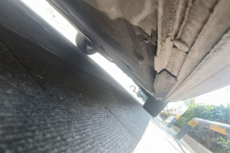 Used Audi A4L 2022 40 TFSI Luxury Dynamic Model Chassis Front Left